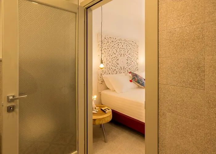 Hotell Casaunoe Boutique 4*